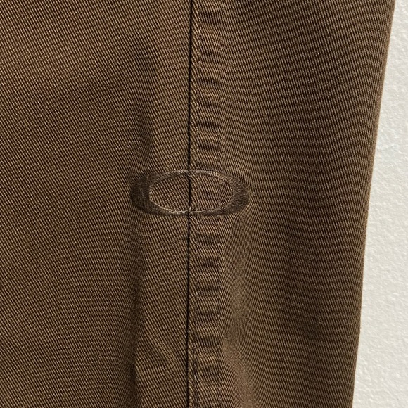 Oakley Brown Casual Pants size 36 - Picture 3 of 9